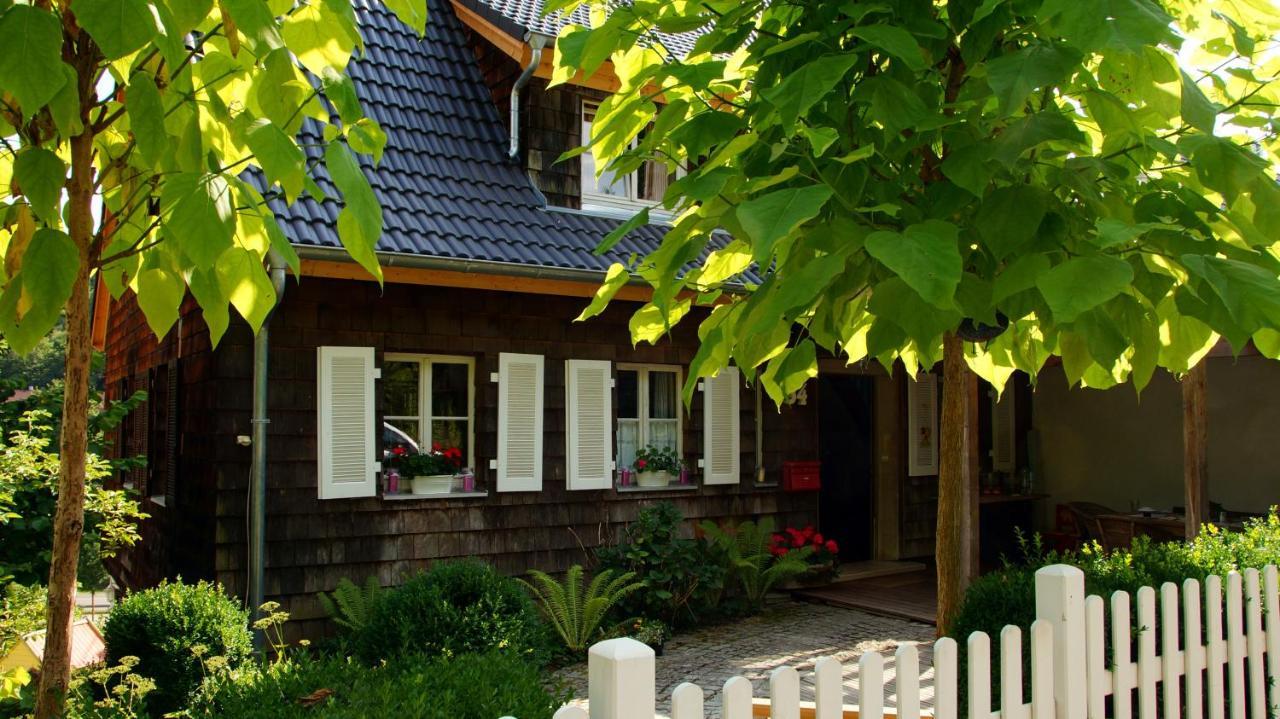 Sonnige 2-Zimmer Wohnung Mit Terrasse Und Garten Nagold Esterno foto