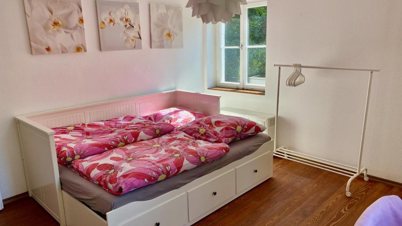 Sonnige 2-Zimmer Wohnung Mit Terrasse Und Garten Nagold Esterno foto